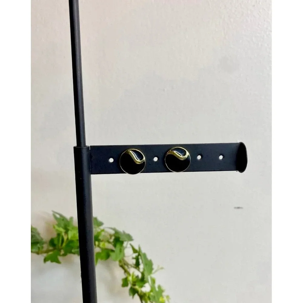 Retro‎ Black and Gold Stud Earrings